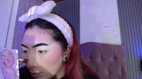 Snapshot of _johana18 chatting on November 5, 2025, 3:01 pm Mia online show from November 5, 2025, 3:01 pm