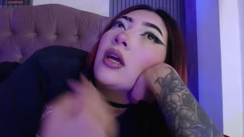 Snapshot of _johana18 chatting on November 20, 2025, 5:56 pm Mia online show from November 20, 2025, 5:56 pm