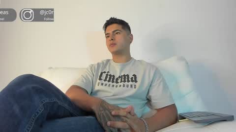 _juanes__ online show from December 16, 2024, 6:38 pm