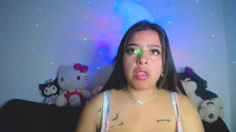 Snapshot of _juli17_ chatting on February 7, 2026, 9:29 pm _juli17_ online show from February 7, 2026, 9:29 pm