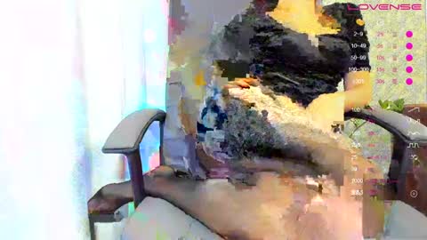 Snapshot of _justcallme_ chatting on January 17, 2025, 6:44 pm _justcallme_ online show from January 17, 2025, 6:44 pm