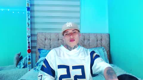 mod online show from December 21, 2025, 1:57 am