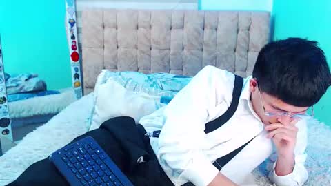 mod online show from February 20, 2026, 6:26 am