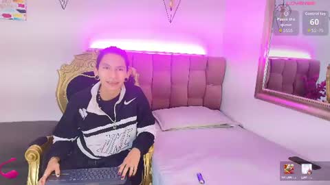  Kiitty online show from July 14, 2026, 9:42 pm
