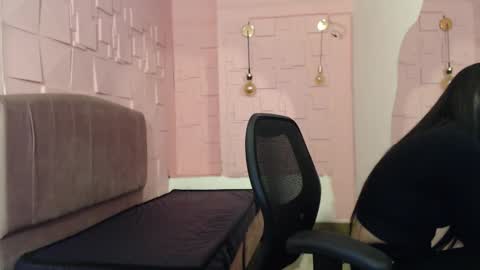 Snapshot of _kita chatting on October 14, 2025, 1:23 pm Jalina online show from October 14, 2025, 1:23 pm