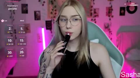 Snapshot of _kitekat_ chatting on November 7, 2025, 11:32 am _kitekat_ online show from November 7, 2025, 11:32 am