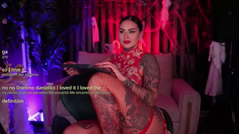   online show from October 29, 2025, 10:33 pm