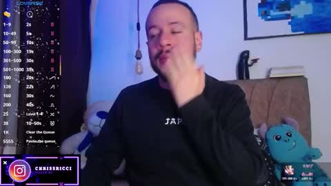 Snapshot of _krissricci_ chatting on October 13, 2025, 5:18 am online show from October 13, 2025, 5:18 am