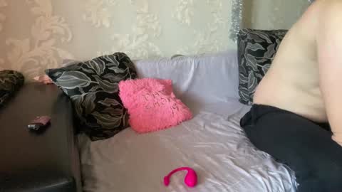  krisvanessa  online show from January 15, 2025, 10:06 am