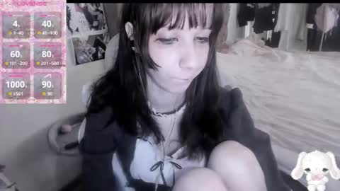  kuro  online show from February 25, 2026, 7:51 am