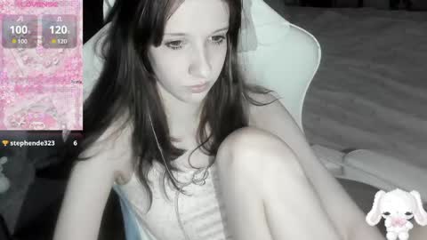  kuro  online show from April 11, 2026, 3:16 pm