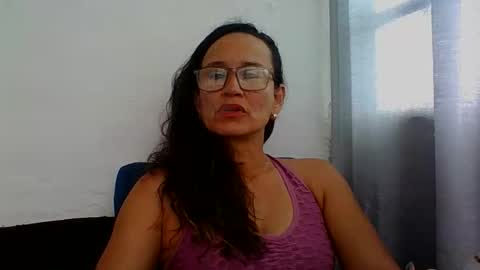 SANDRA online show from October 4, 2025, 7:23 pm
