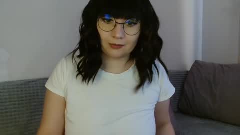 Snapshot of _lalilu_ chatting on January 15, 2025, 10:38 am _lalilu_ online show from January 15, 2025, 10:38 am