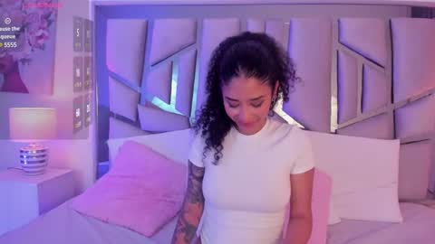 Snapshot of _lanna_jhonson_ chatting on December 24, 2024, 11:38 am Lanna online show from December 24, 2024, 11:38 am