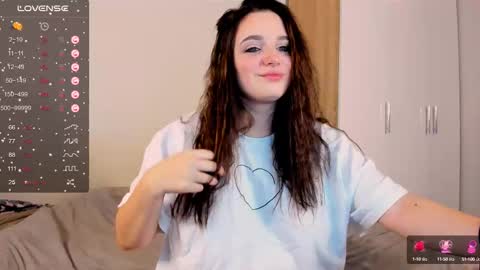Snapshot of _latisha_ chatting on December 16, 2024, 12:38 pm Latisha online show from December 16, 2024, 12:38 pm