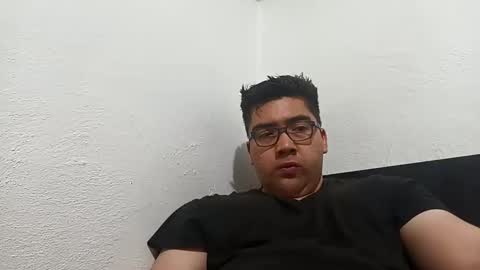 Snapshot of _leclerc_ chatting on February 17, 2025, 12:05 pm _leclerc_ online show from February 17, 2025, 12:05 pm