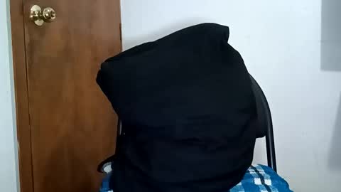 Snapshot of _leclerc_ chatting on December 16, 2025, 3:17 pm _leclerc_ online show from December 16, 2025, 3:17 pm