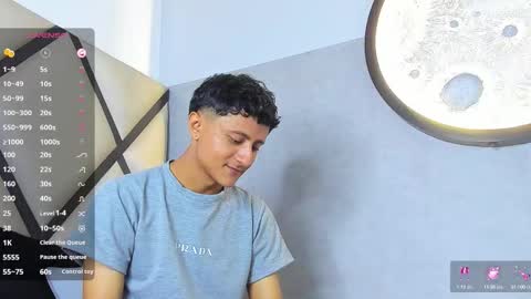 Snapshot of _leohot_ chatting on September 23, 2025, 3:42 am _leohot_ online show from September 23, 2025, 3:42 am