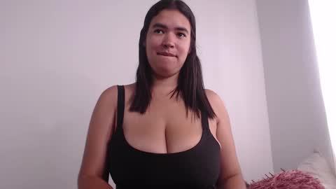 Leslie online show from February 19, 2025, 4:55 pm