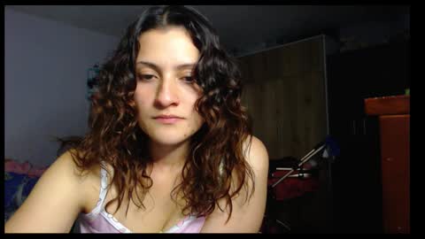 Snapshot of _lindasy_ chatting on September 29, 2025, 3:33 am Lindasy online show from September 29, 2025, 3:33 am