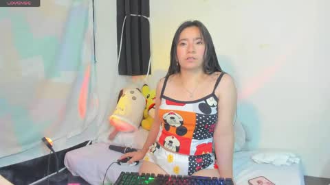 Snapshot of _litle_mily_ chatting on April 14, 2026, 9:54 pm Mily online show from April 14, 2026, 9:54 pm