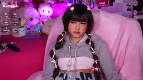 _little_glrl_ online show from June 30, 2026, 11:17 pm