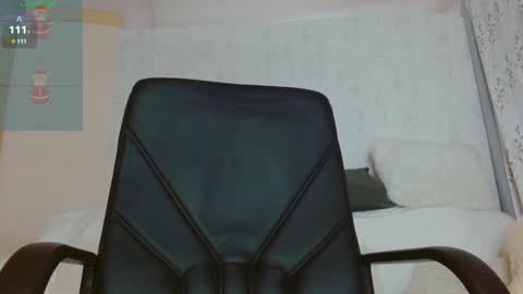 Mila  online show from January 4, 2025, 11:33 am