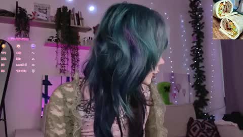 Snapshot of _lollyshy_ chatting on January 7, 2026, 9:34 am Lolly online show from January 7, 2026, 9:34 am