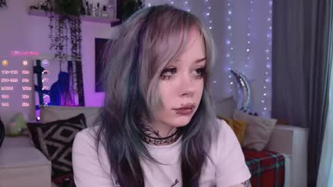 Snapshot of _lollyshy_ chatting on February 3, 2026, 9:47 am Lolly online show from February 3, 2026, 9:47 am