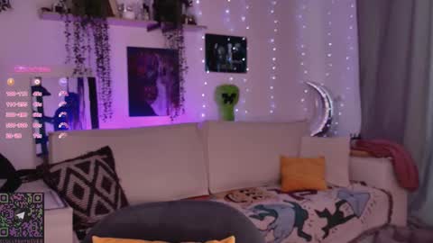 Snapshot of _lollyshy_ chatting on February 14, 2026, 8:00 am Lolly online show from February 14, 2026, 8:00 am