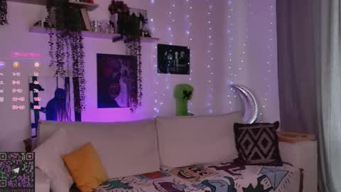 Snapshot of _lollyshy_ chatting on February 20, 2026, 8:27 am Lolly online show from February 20, 2026, 8:27 am