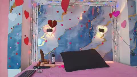 Lorrayne online show from February 4, 2026, 12:00 pm