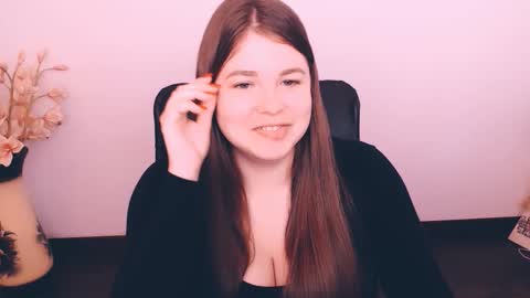 Mary online show from September 26, 2025, 1:59 pm