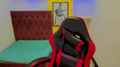 Snapshot of _lucia_21 chatting on February 7, 2026, 8:12 pm Lucia online show from February 7, 2026, 8:12 pm