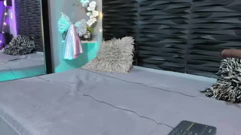 Snapshot of _lustyles_ chatting on December 23, 2025, 5:38 am _lustyles_ online show from December 23, 2025, 5:38 am