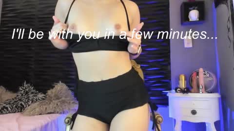 Snapshot of _lustyles_ chatting on February 3, 2026, 4:43 am _lustyles_ online show from February 3, 2026, 4:43 am