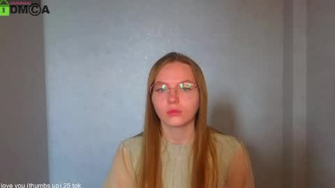 Snapshot of _lysafeta_ chatting on April 22, 2026, 6:16 am Welcome guys Pleasure to see you all here My name is Lysafeta and MichaelaTip menu is active Private is open online show from April 22, 2026, 6:16 am