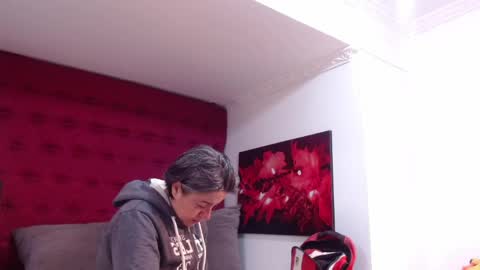 Snapshot of _madison_queen_ chatting on May 5, 2026, 12:24 pm Madison online show from May 5, 2026, 12:24 pm