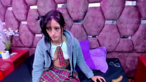 Snapshot of _maleja_19 chatting on March 6, 2025, 11:25 am _maleja_19 online show from March 6, 2025, 11:25 am