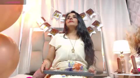 _marcela__ online show from January 25, 2025, 3:52 pm