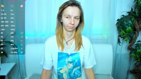 Scarlett online show from October 16, 2025, 9:10 am