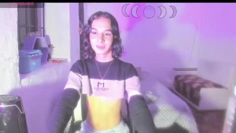 Mariana Fox online show from April 16, 2026, 9:10 am