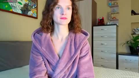 Sophia online show from May 11, 2026, 5:13 am