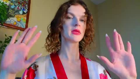 Sophia online show from May 31, 2026, 3:26 am