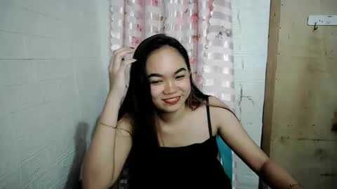 Snapshot of _maureen_ chatting on February 12, 2026, 7:58 am _maureen_ online show from February 12, 2026, 7:58 am