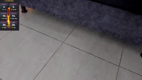 _maximo_1 online show from June 27, 2026, 12:44 pm