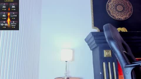 _maximo_1 online show from July 2, 2026, 3:40 pm