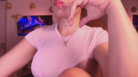 Snapshot of _megan_akbar chatting on December 20, 2025, 10:39 pm Marce online show from December 20, 2025, 10:39 pm