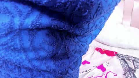 Snapshot of _megan_lovitz_ chatting on March 11, 2025, 6:30 pm _megan_lovitz_ online show from March 11, 2025, 6:30 pm