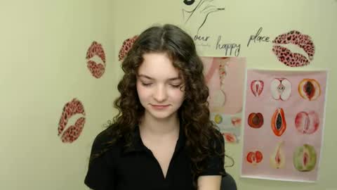 Snapshot of _megasta chatting on December 1, 2024, 4:29 pm Susie online show from December 1, 2024, 4:29 pm